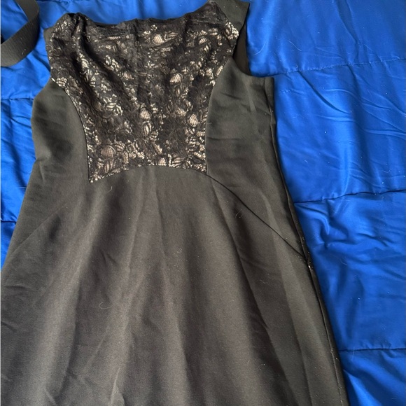 Beautiful long black dress - Picture 1 of 3